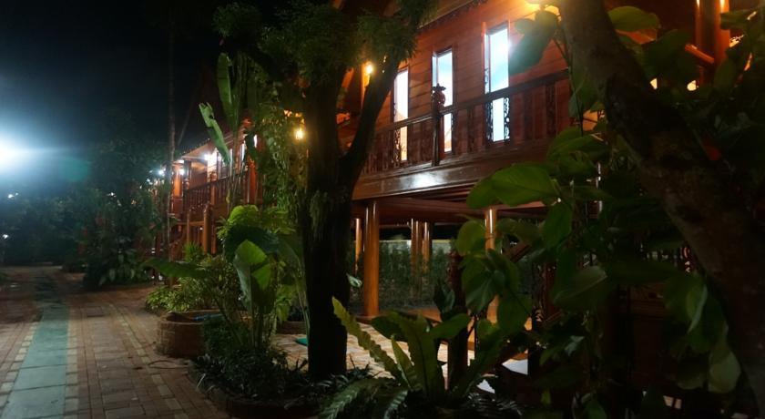 Ruen Tai Boutique Villa Phuket Exterior photo