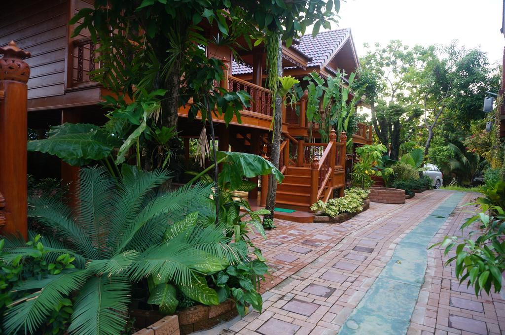 Ruen Tai Boutique Villa Phuket Exterior photo