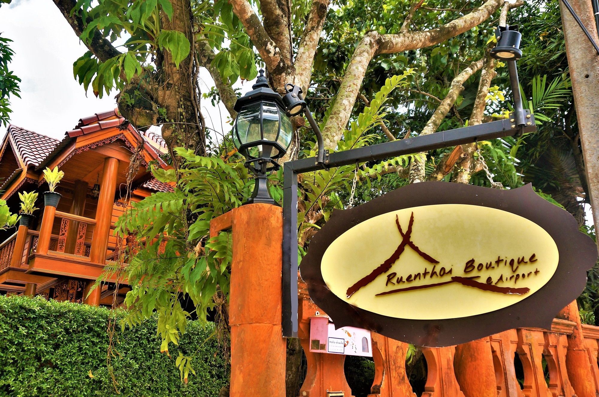 Ruen Tai Boutique Villa Phuket Exterior photo