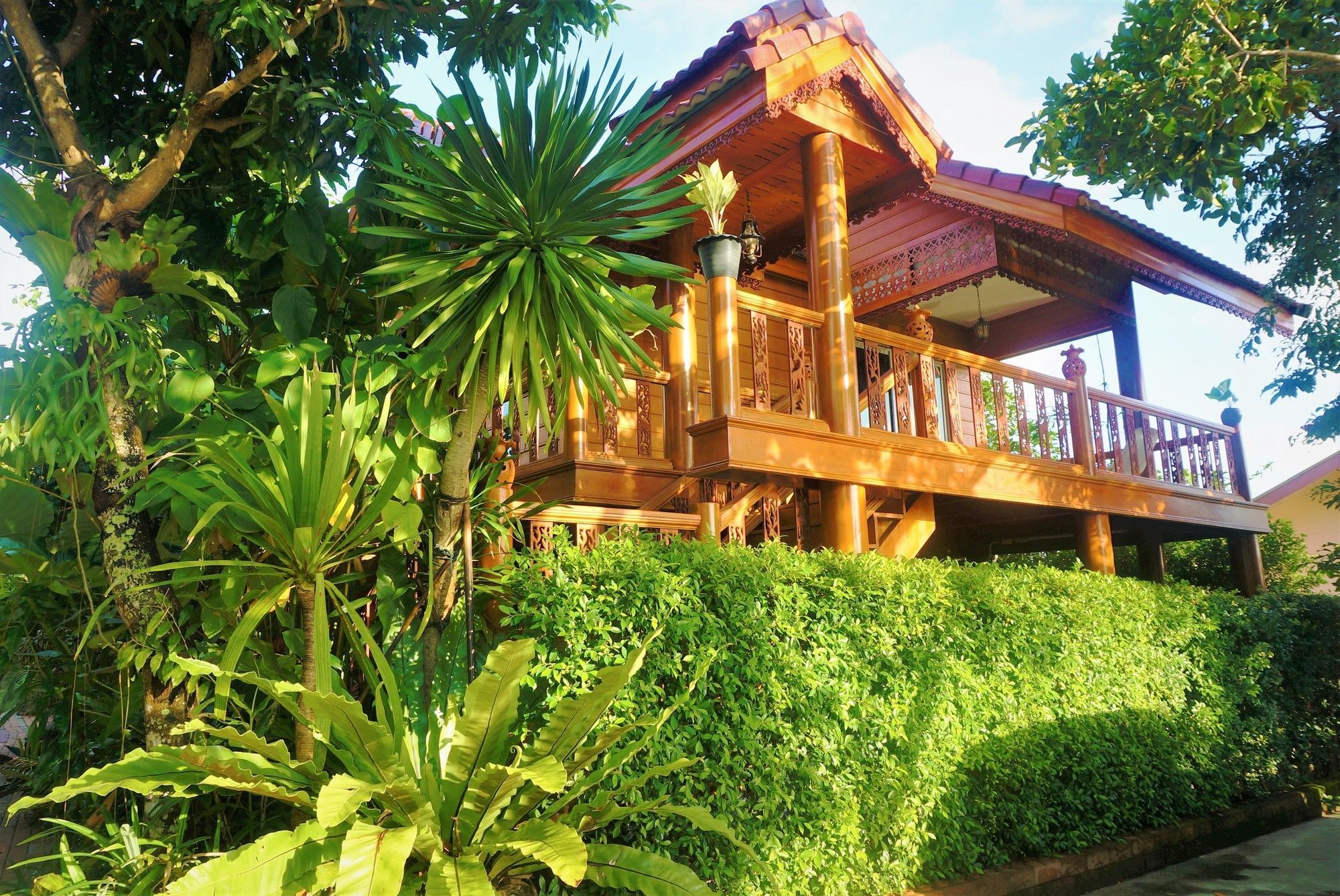 Ruen Tai Boutique Villa Phuket Exterior photo